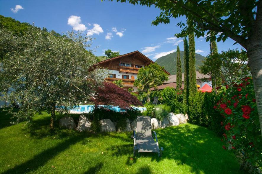 Residence Untermoesslhof Лана Екстериор снимка